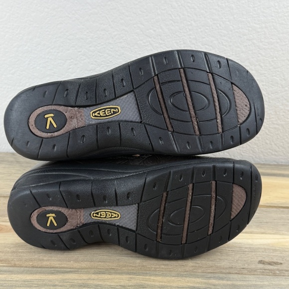 Keen Leather and Suede Bungee Boot Size 8 - Picture 14 of 14